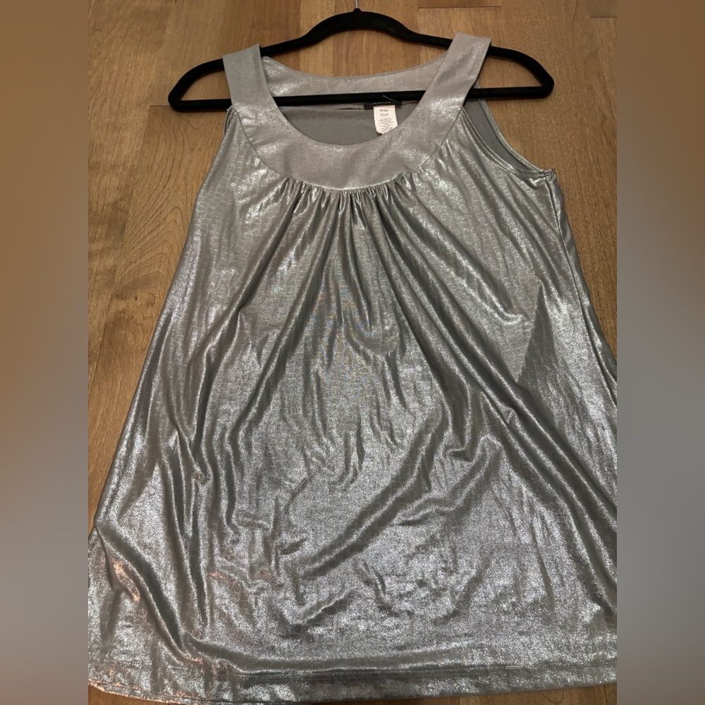 Sleeveless top